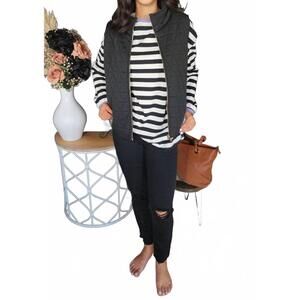 NEW STACCATO quilted zip up vest in black